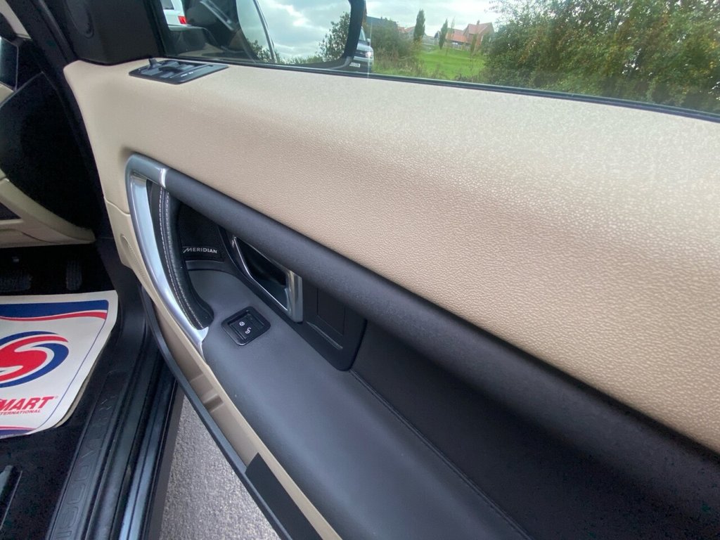 Used Land Rover Discovery Sport 2018 for sale - 76203254: Photo 24