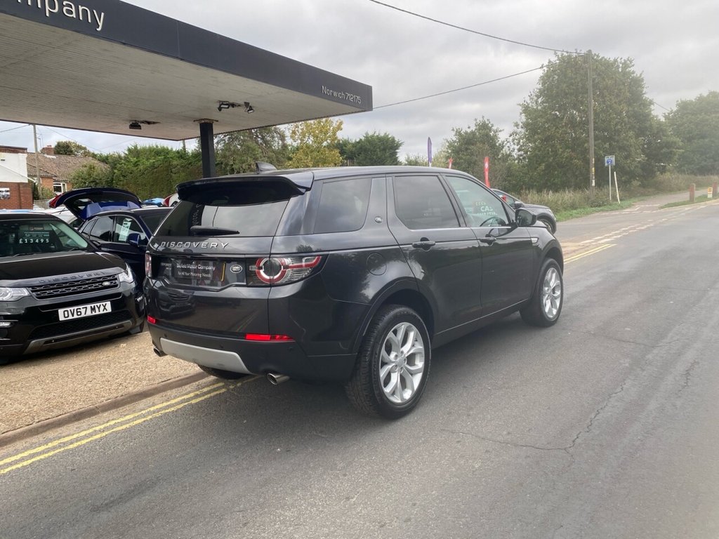 Used Land Rover Discovery Sport 2018 for sale - 76203254: Photo 6
