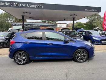Used Ford Fiesta 2017 for sale - 79538906: Photo