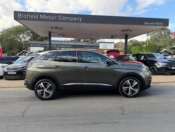 Used Peugeot 3008 2017 for sale - 79449838: Photo
