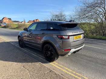 Used Land Rover Range Rover Evoque 2017 for sale - 77507630: Photo