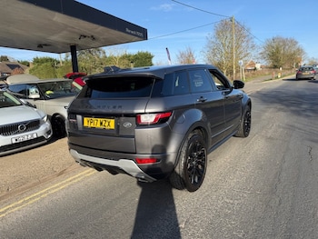 Used Land Rover Range Rover Evoque 2017 for sale - 77507630: Photo