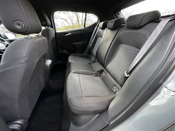 Used Vauxhall Astra 2019 for sale - 73817261: Photo 16