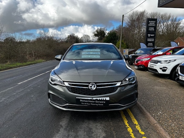 Used Vauxhall Astra 2019 for sale - 73817261: Photo 2