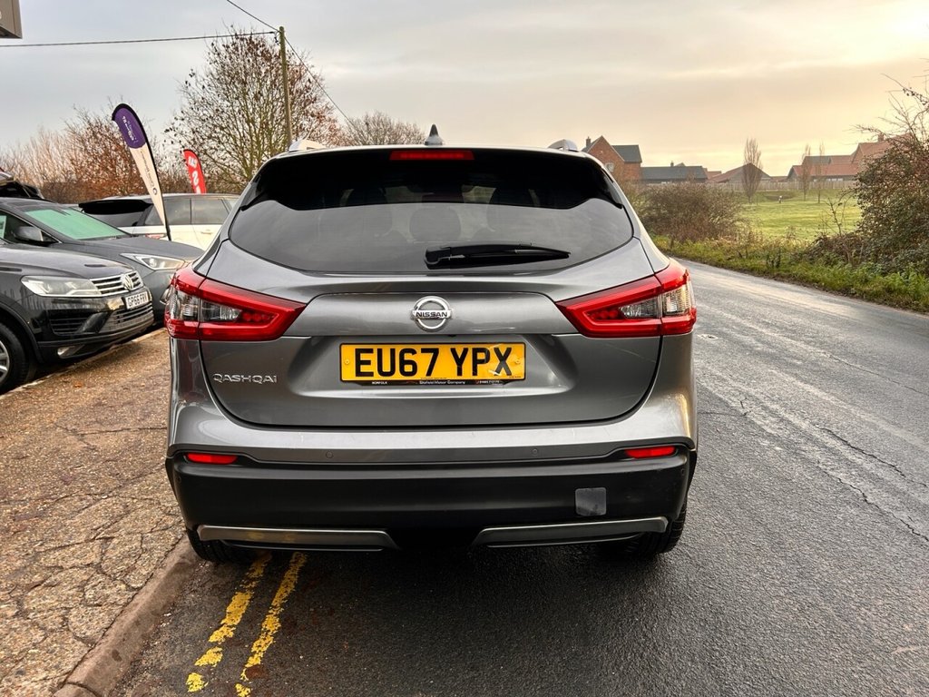 Used Nissan Qashqai 2017 for sale - 76888560: Photo 6
