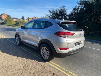 Used Hyundai TUCSON 2016 for sale - 76048173: Photo 4