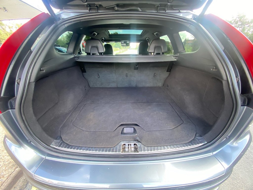 Used Volvo XC60 2015 for sale - 75693260: Photo 24