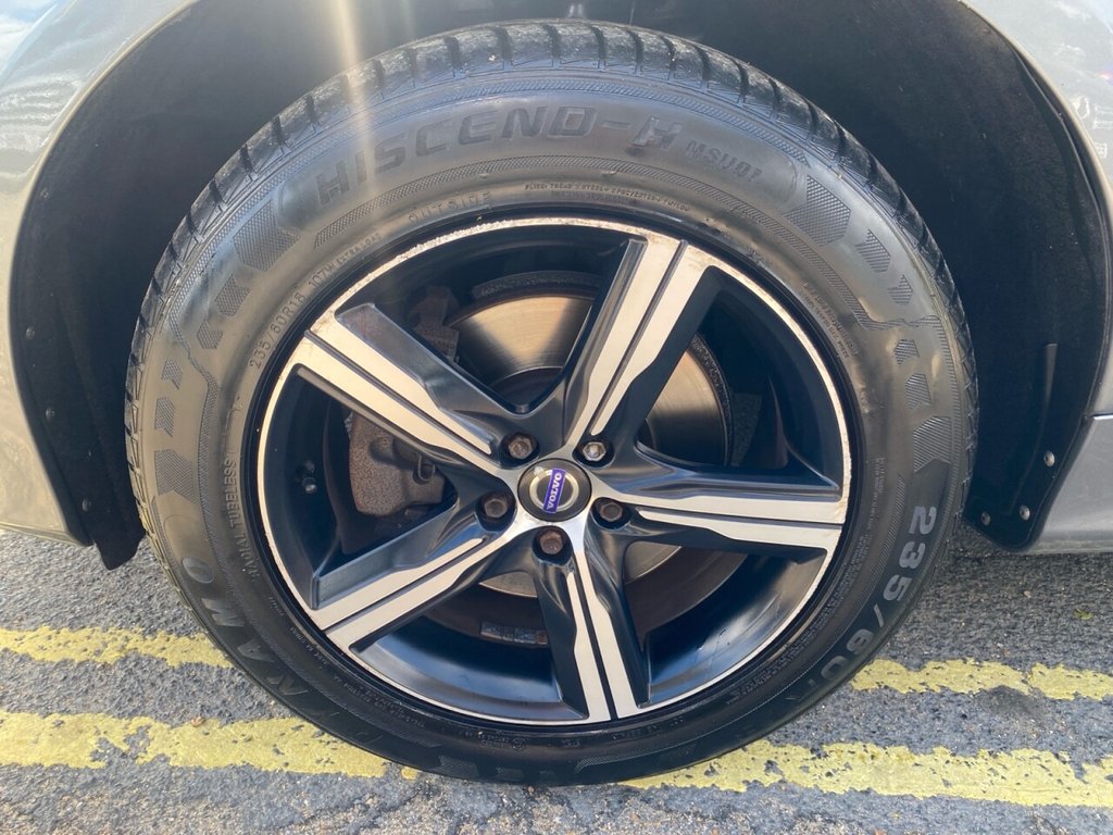 Used Volvo XC60 2015 for sale - 75693260: Photo 8