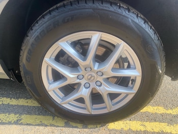 Used Volvo XC60 2018 for sale - 75397693: Photo