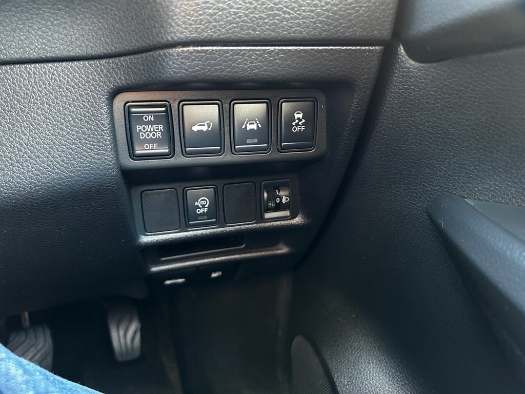 Vehicle 29