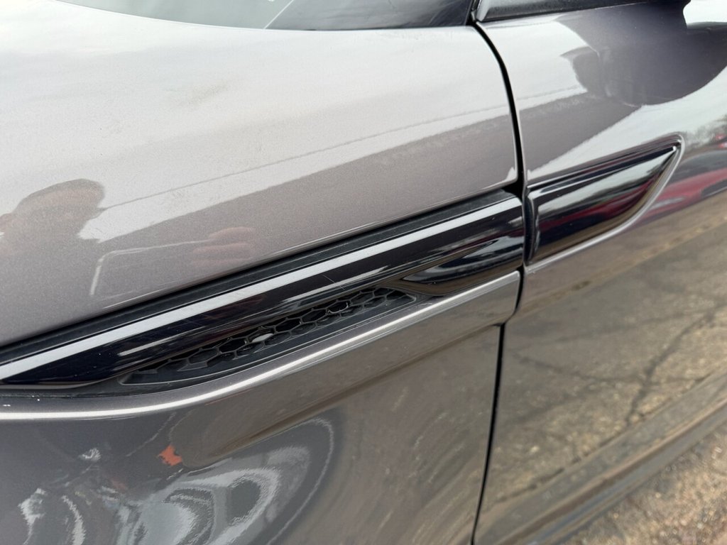 Used Land Rover Range Rover Evoque 2016 for sale - 76867926: Photo 12