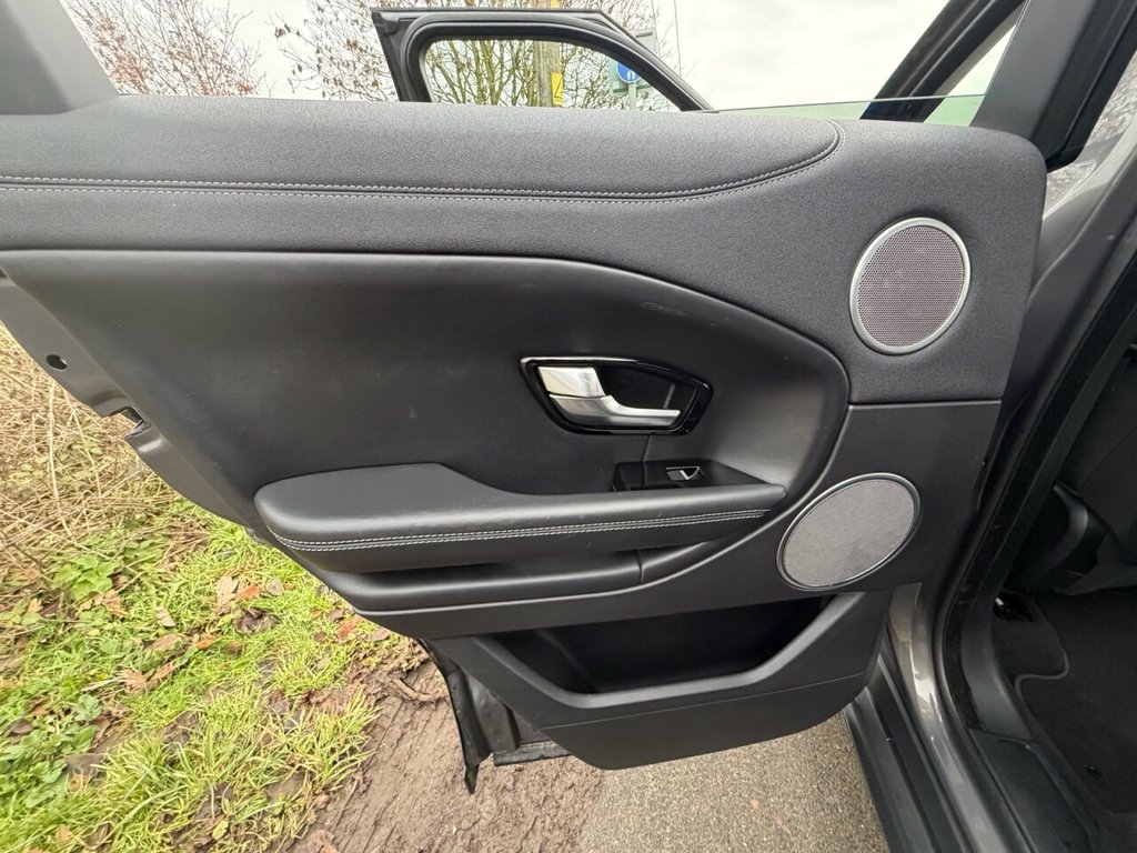 Used Land Rover Range Rover Evoque 2016 for sale - 76867926: Photo 24