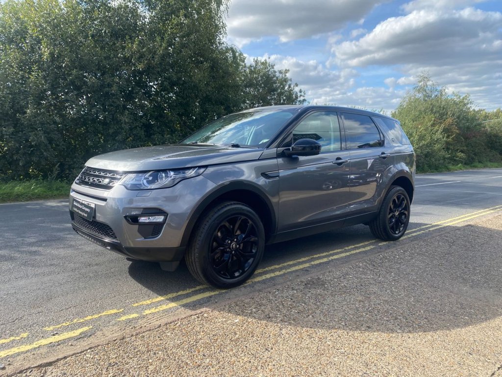Used Land Rover Discovery Sport 2018 for sale - 76048677: Photo 1