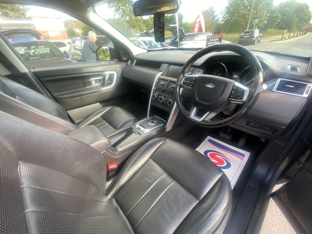 Used Land Rover Discovery Sport 2018 for sale - 76048677: Photo 16