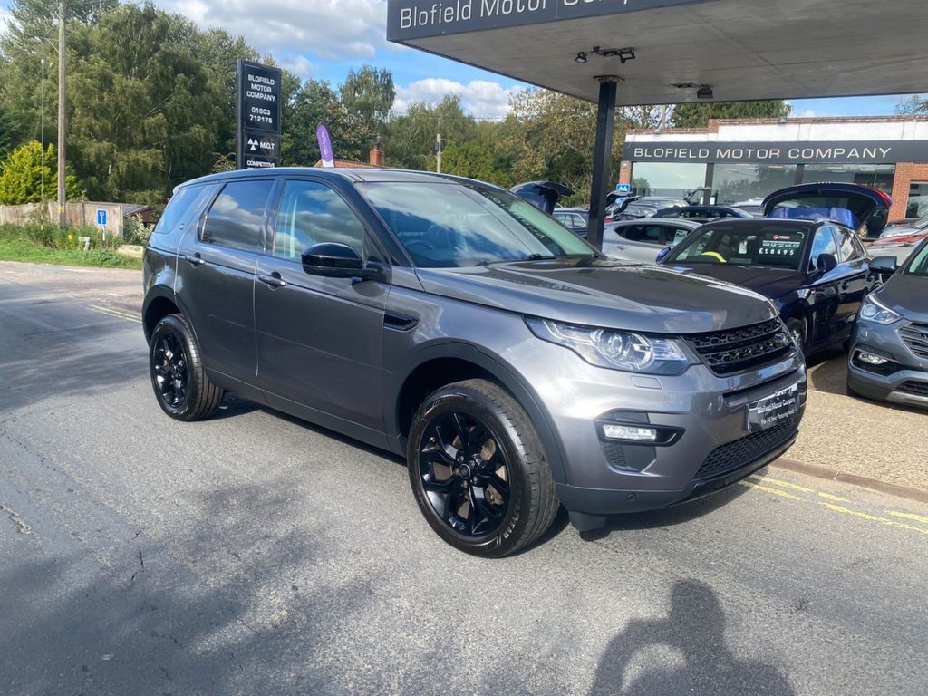 Used Land Rover Discovery Sport 2018 for sale - 76048677: Photo 3