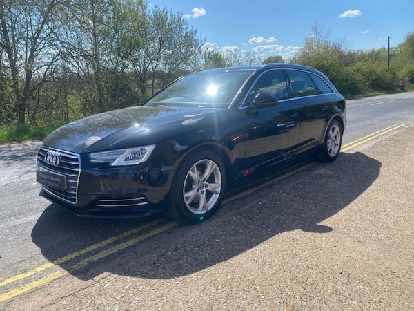 Used Audi A4 Avant 2017 for sale - 74390847: Photo 1