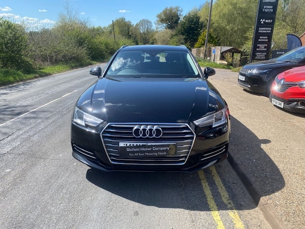 Used Audi A4 Avant 2017 for sale - 74390847: Photo 2