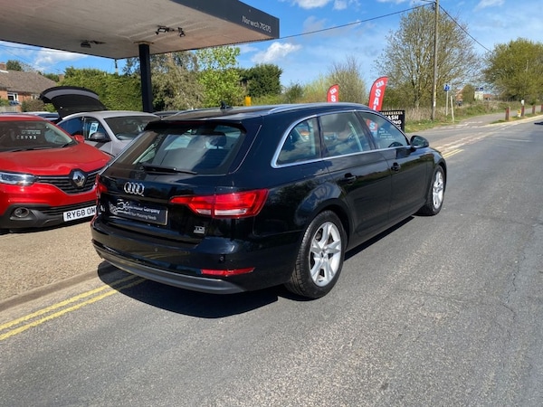 Used Audi A4 Avant 2017 for sale - 74390847: Photo 6