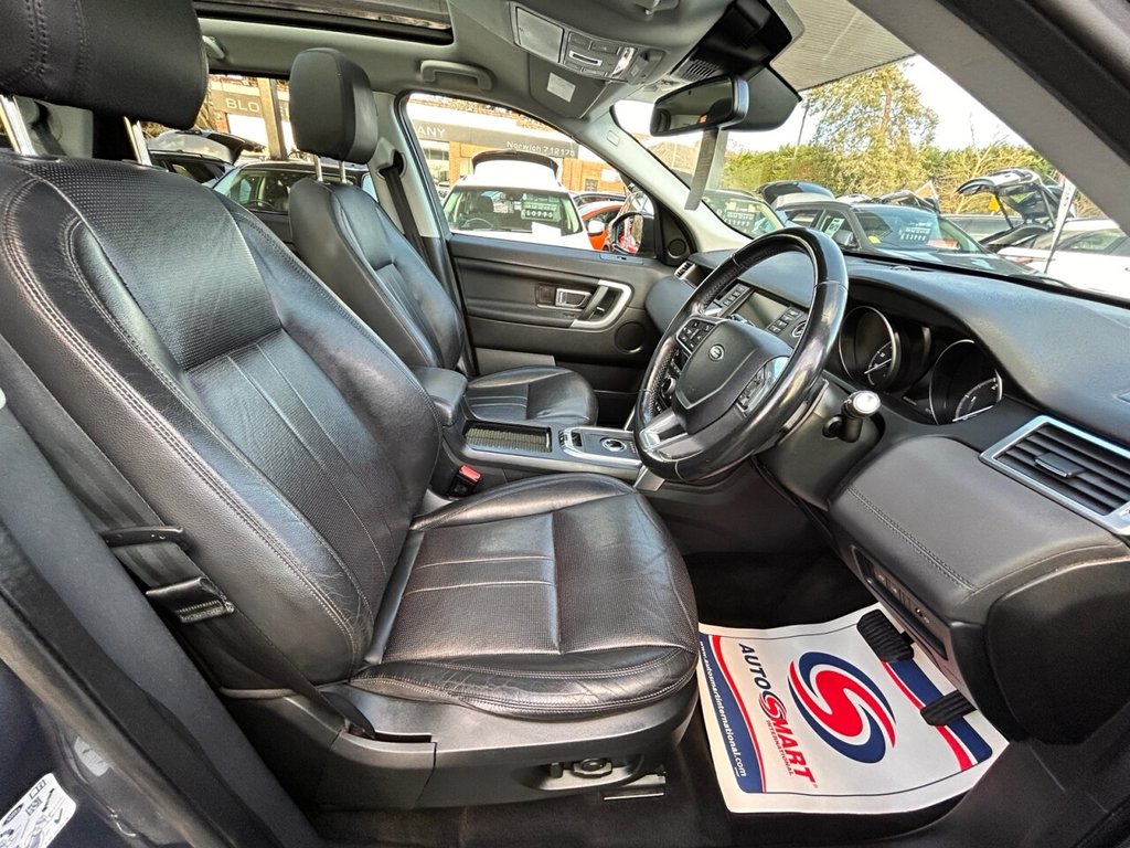 Used Land Rover Discovery Sport 2018 for sale - 76888558: Photo 12