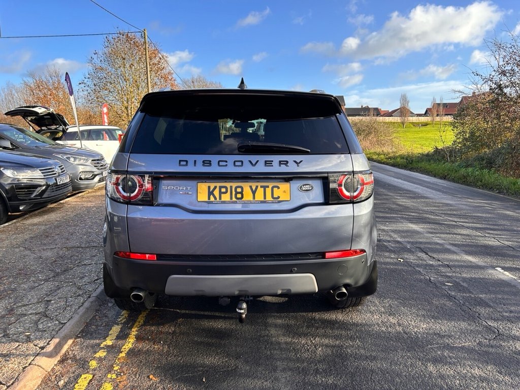 Used Land Rover Discovery Sport 2018 for sale - 76888558: Photo 7