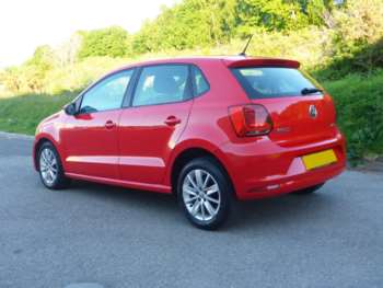 Used Volkswagen Polo 2015 for sale - 74717725: Photo