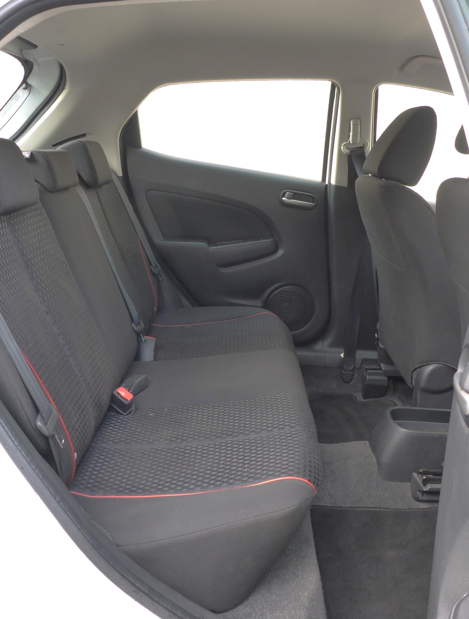 Used Mazda Mazda2 2012 for sale - 76757053: Photo 5