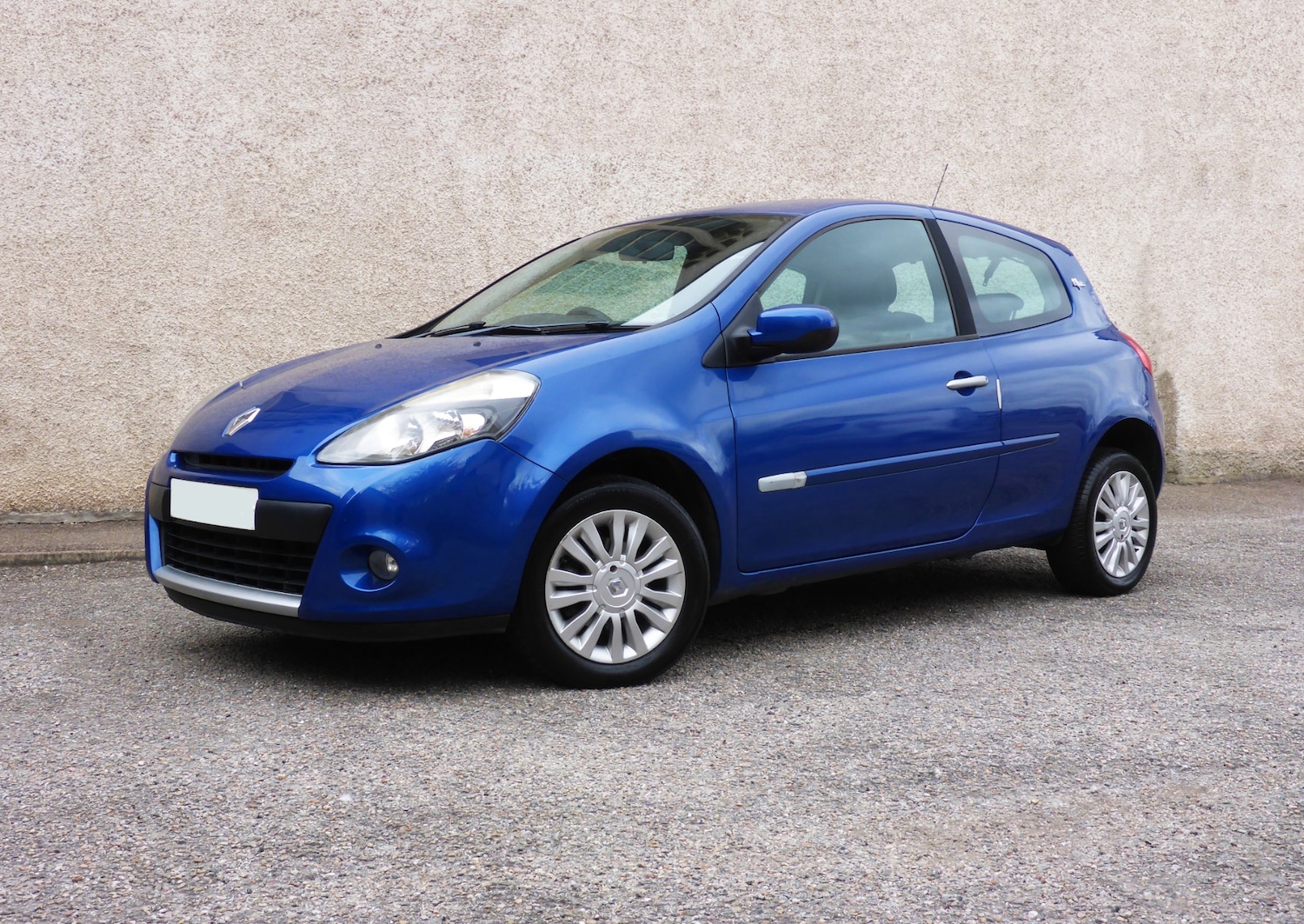 Used Renault Clio 2011 for sale - 76379119: Photo 6