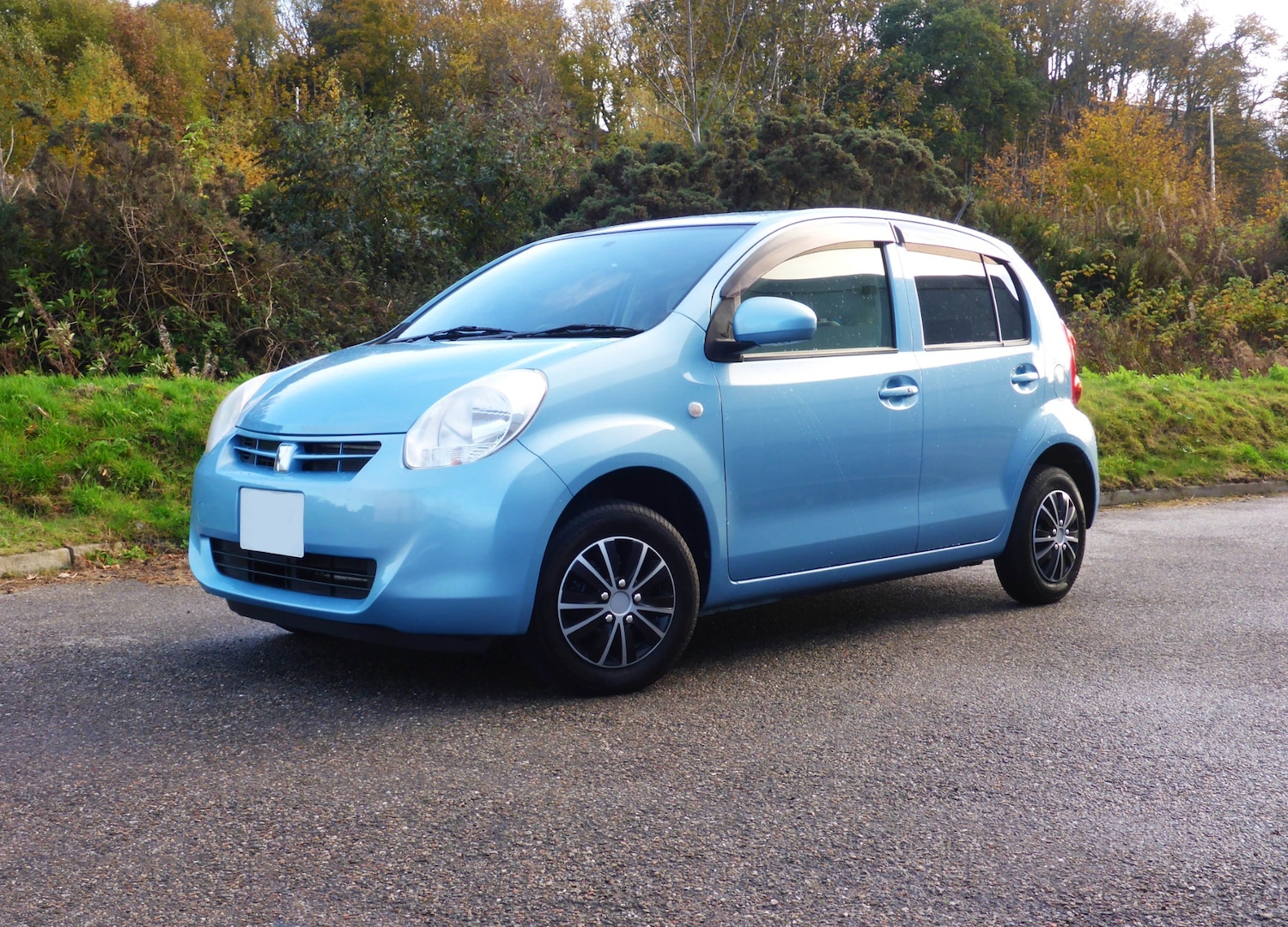 Used Toyota Passo 2023 for sale - 76565177: Photo 1