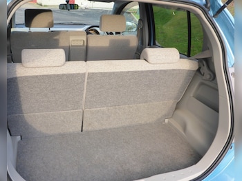 Used Toyota Passo 2012 for sale - 76565177: Photo