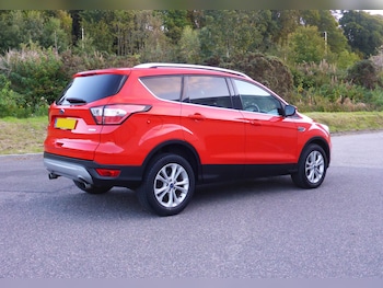 Used Ford Kuga 2017 for sale - 76097113: Photo 2