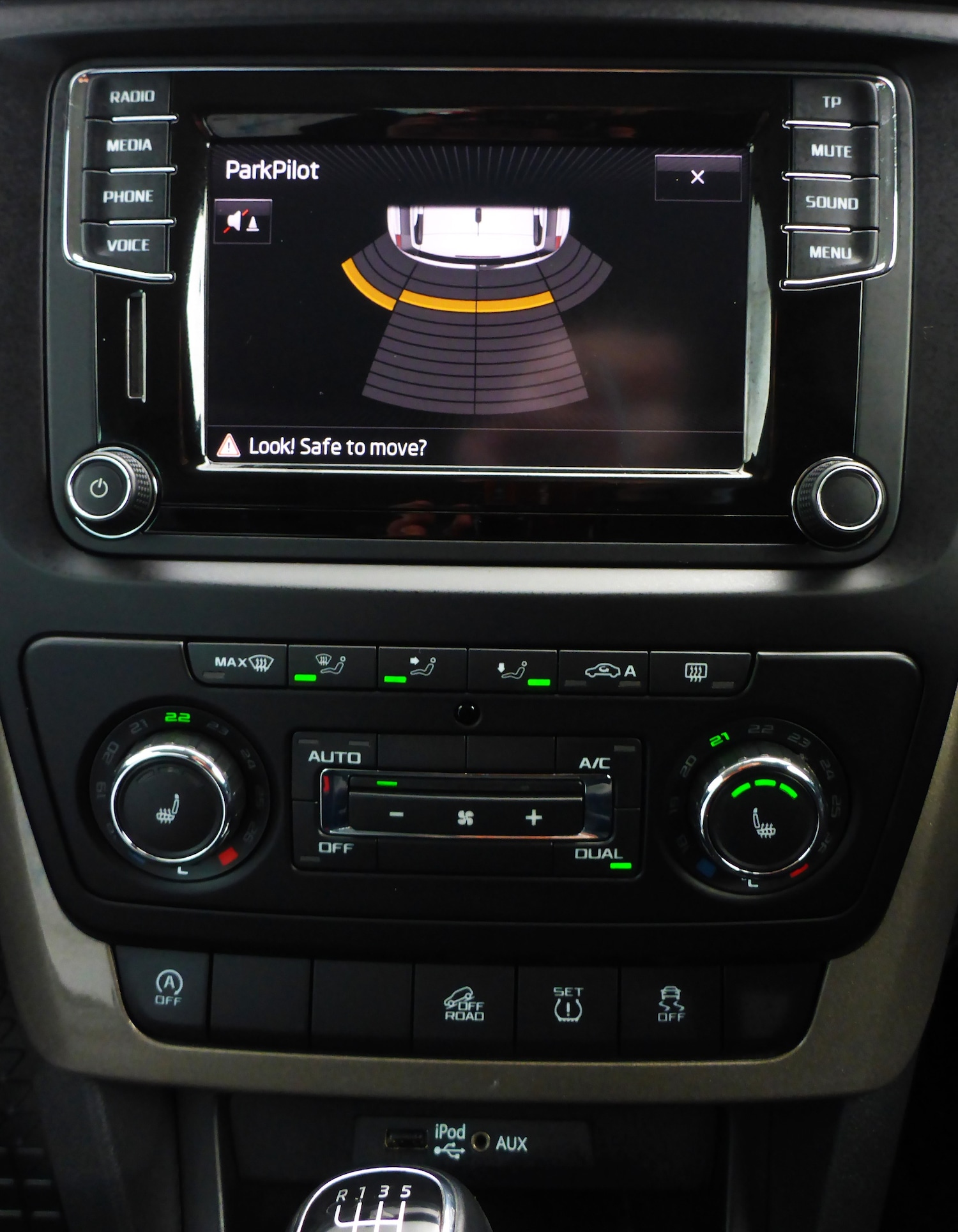 Used Skoda Yeti 2015 for sale - 76097623: Photo 8