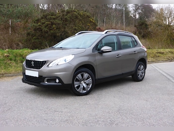 Used Peugeot 2008 2016 for sale - 78105109: Photo