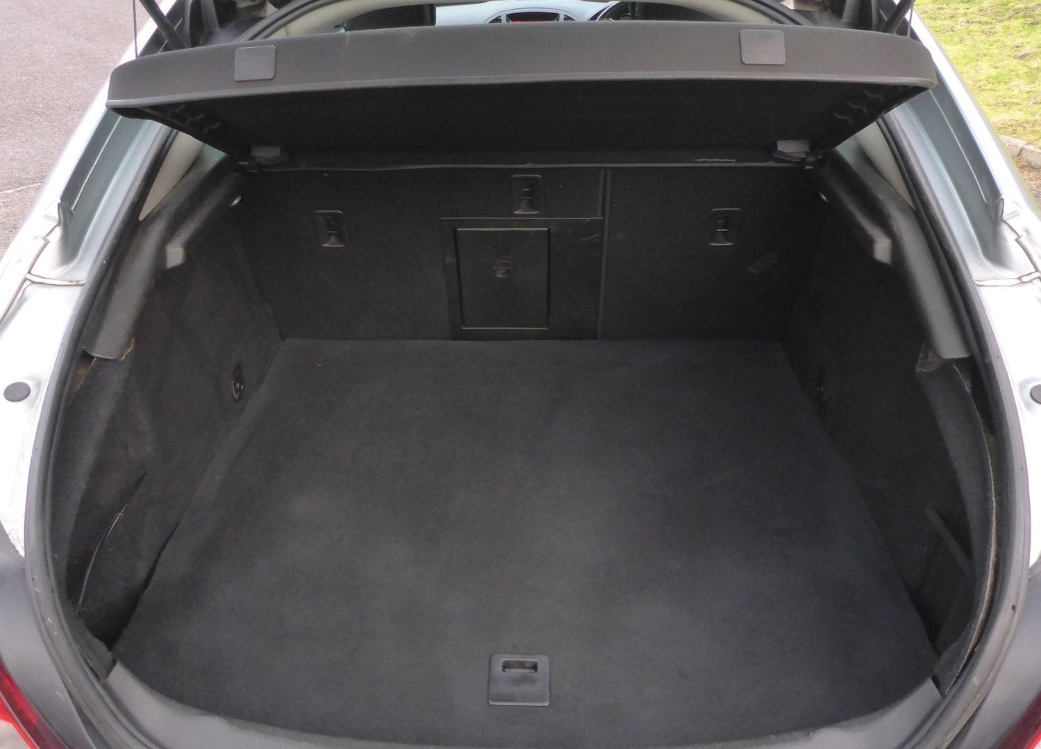 Used Vauxhall Insignia 2012 for sale - 77398451: Photo 4