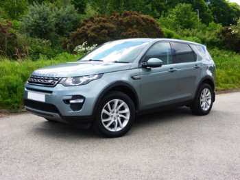 2017 (17) - 2.0 TD4 180 BHP Auto, One Owner, Euro 6, Luxury 4x4 Estate SUV with Towbar 5-Door