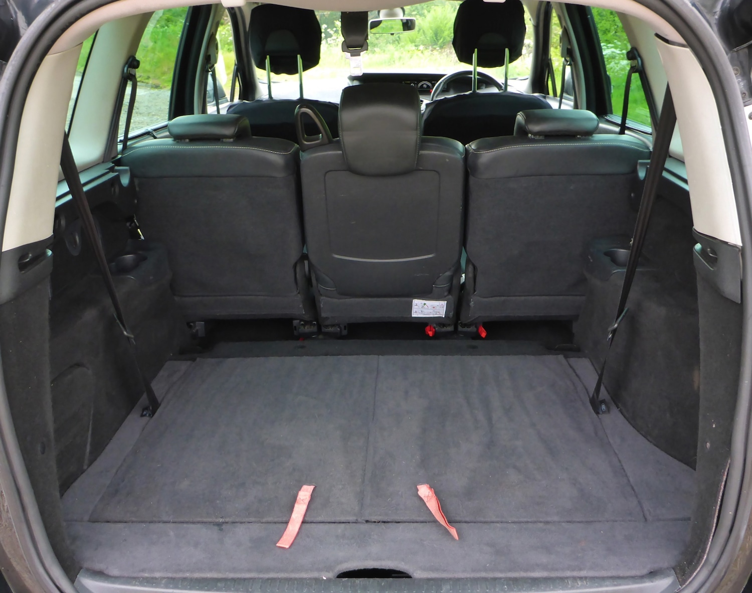 Used Renault Grand Scenic 2014 for sale - 76853885: Photo 4