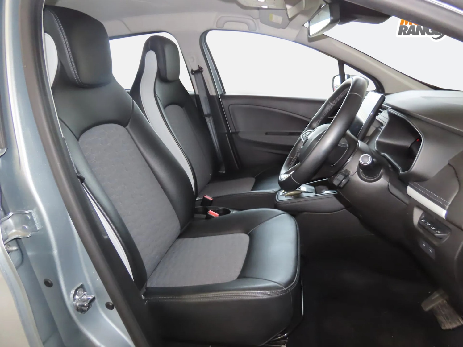 Used Renault Zoe 2022 for sale - 76594387: Photo 9