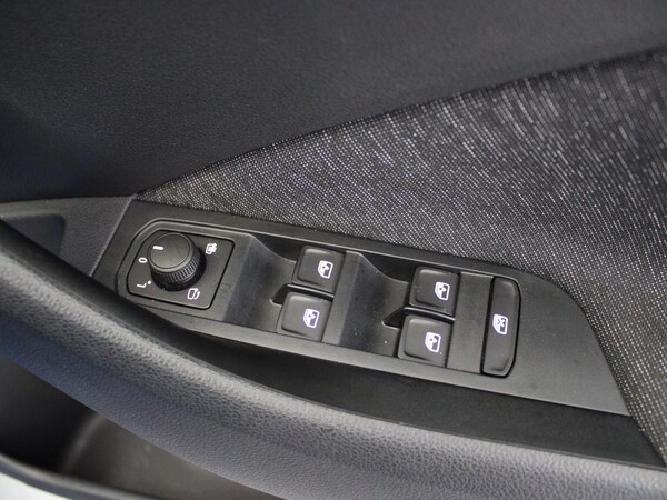 Used Skoda Kamiq 2023 for sale - 75536251: Photo 41