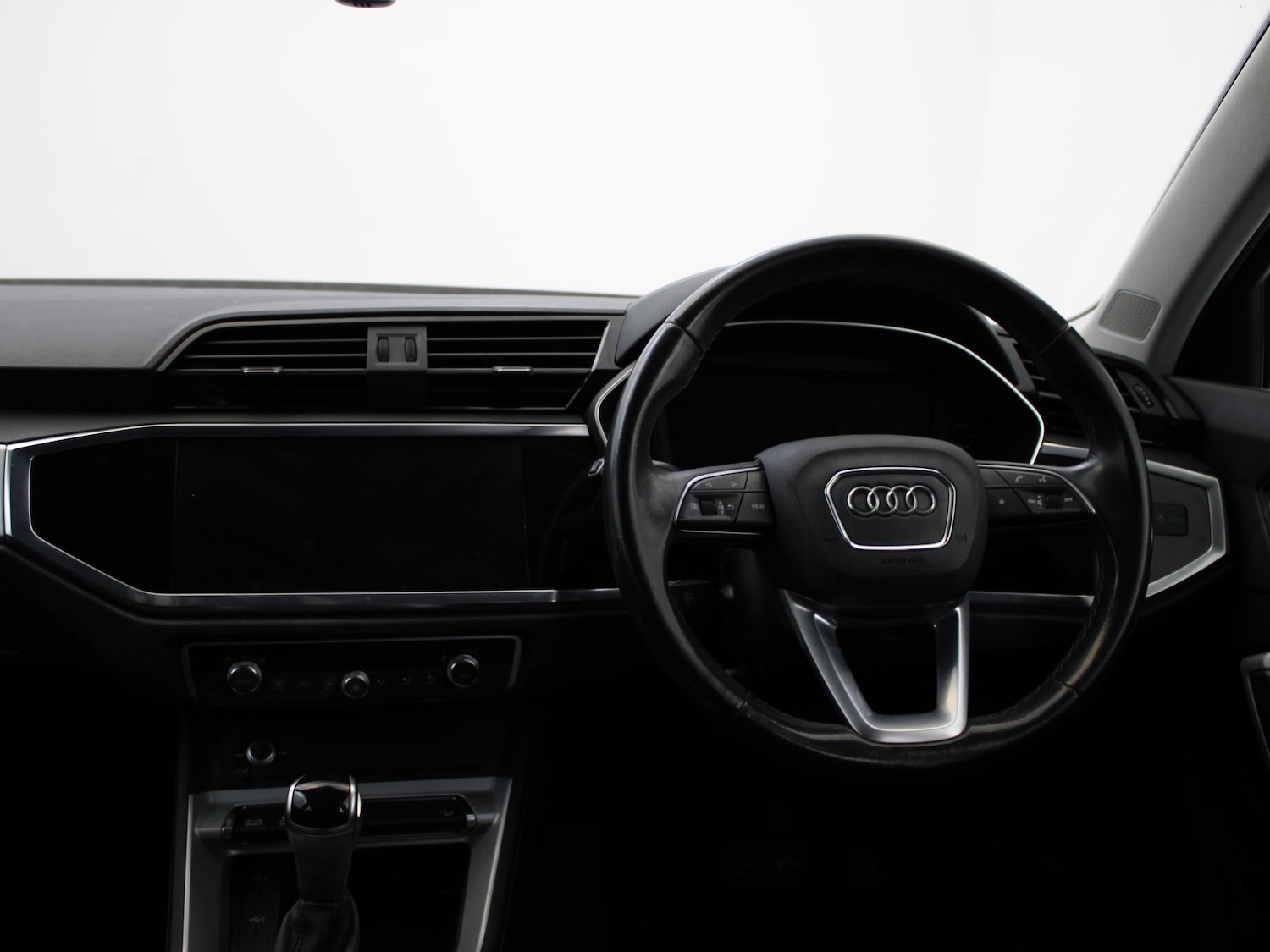 Used Audi Q3 2021 for sale - 77361827: Photo 11