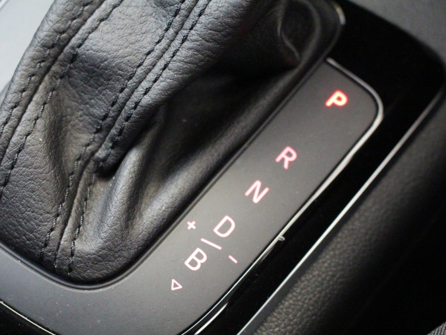 Used Volkswagen up! 2021 for sale - 77444124: Photo 19