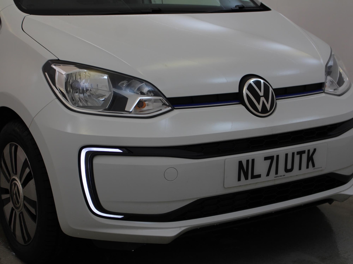 Used Volkswagen up! 2021 for sale - 77444124: Photo 23