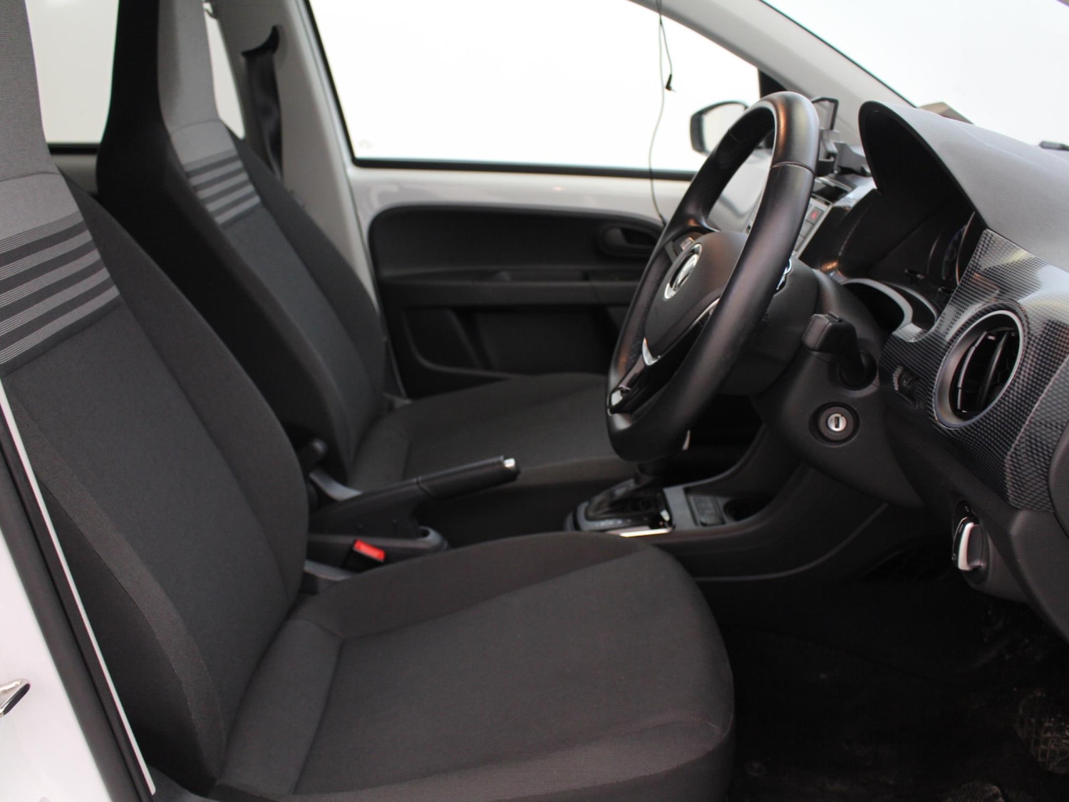 Used Volkswagen up! 2021 for sale - 77444124: Photo 9