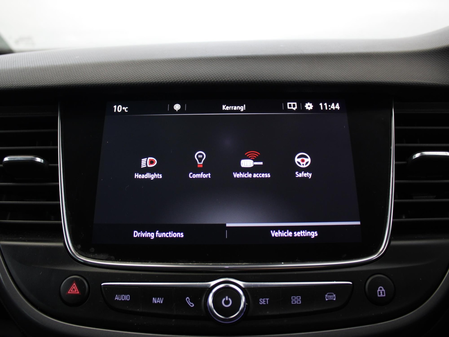 Used Vauxhall Crossland 2022 for sale - 76192224: Photo 19