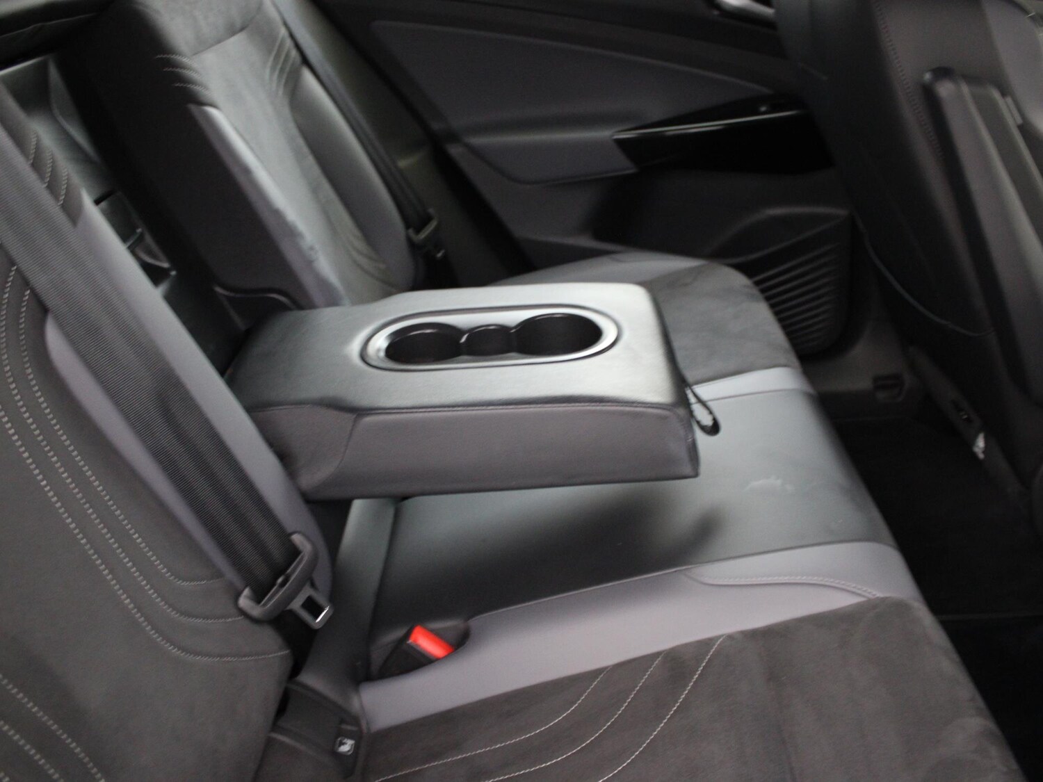 Used Volkswagen ID.4 2022 for sale - 76353237: Photo 15