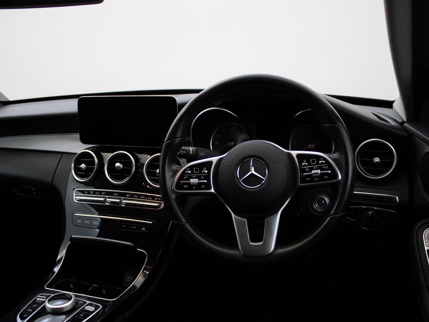 Used Mercedes-Benz C Class 2019 for sale - 78210802: Photo 13