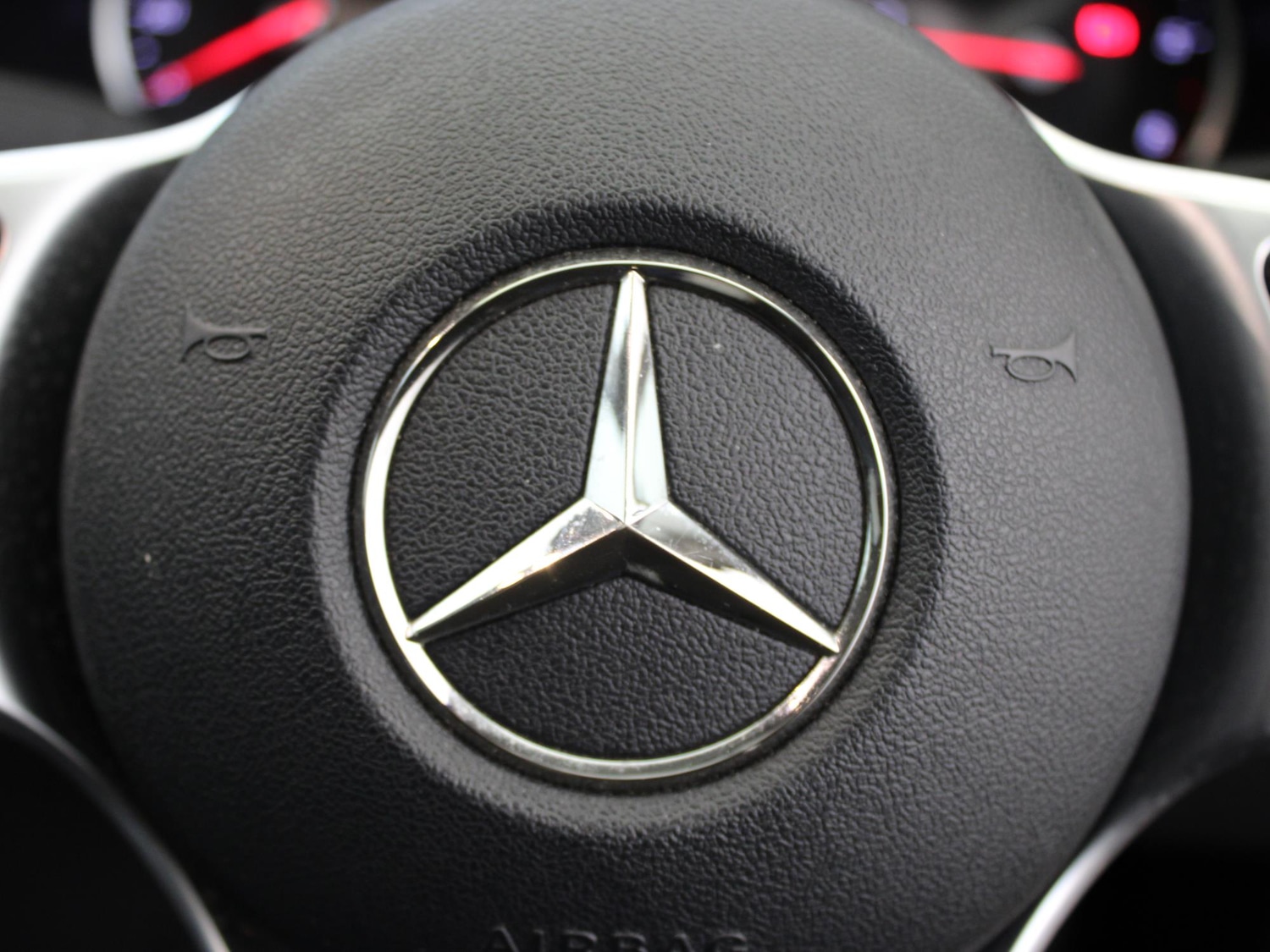 Used Mercedes-Benz C Class 2019 for sale - 78210802: Photo 30