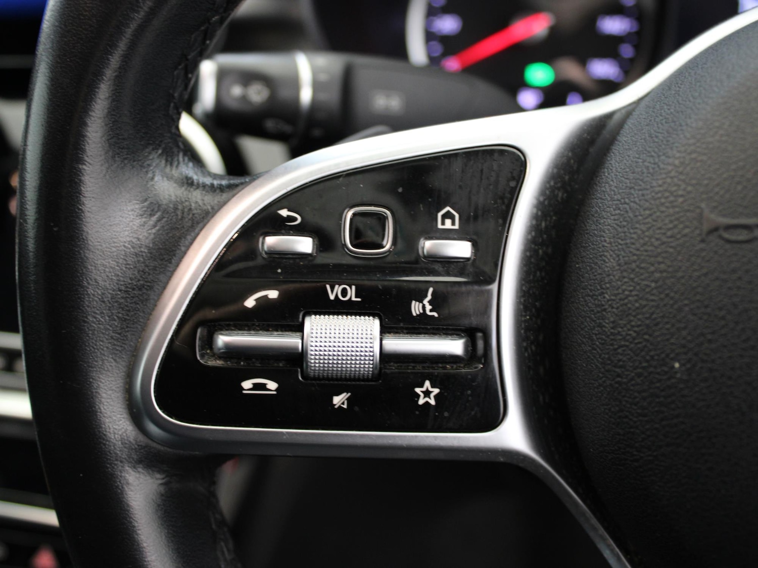 Used Mercedes-Benz C Class 2019 for sale - 78210802: Photo 31