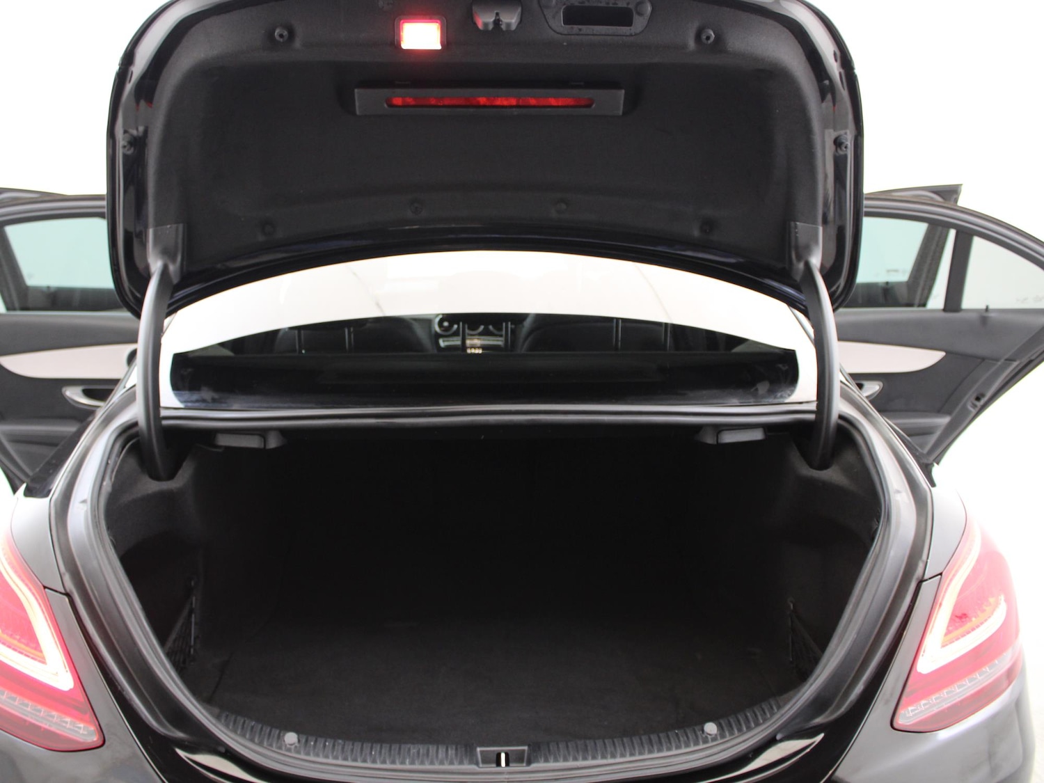 Used Mercedes-Benz C Class 2019 for sale - 78210802: Photo 41