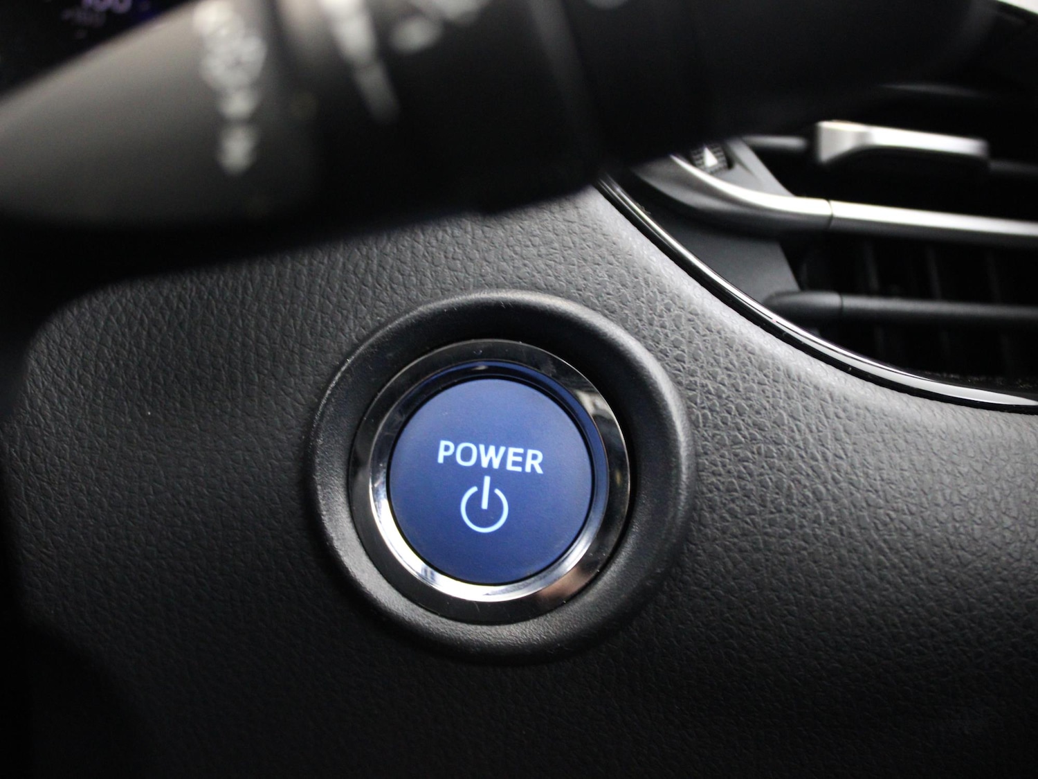 Used Toyota C-HR 2022 for sale - 76553509: Photo 14