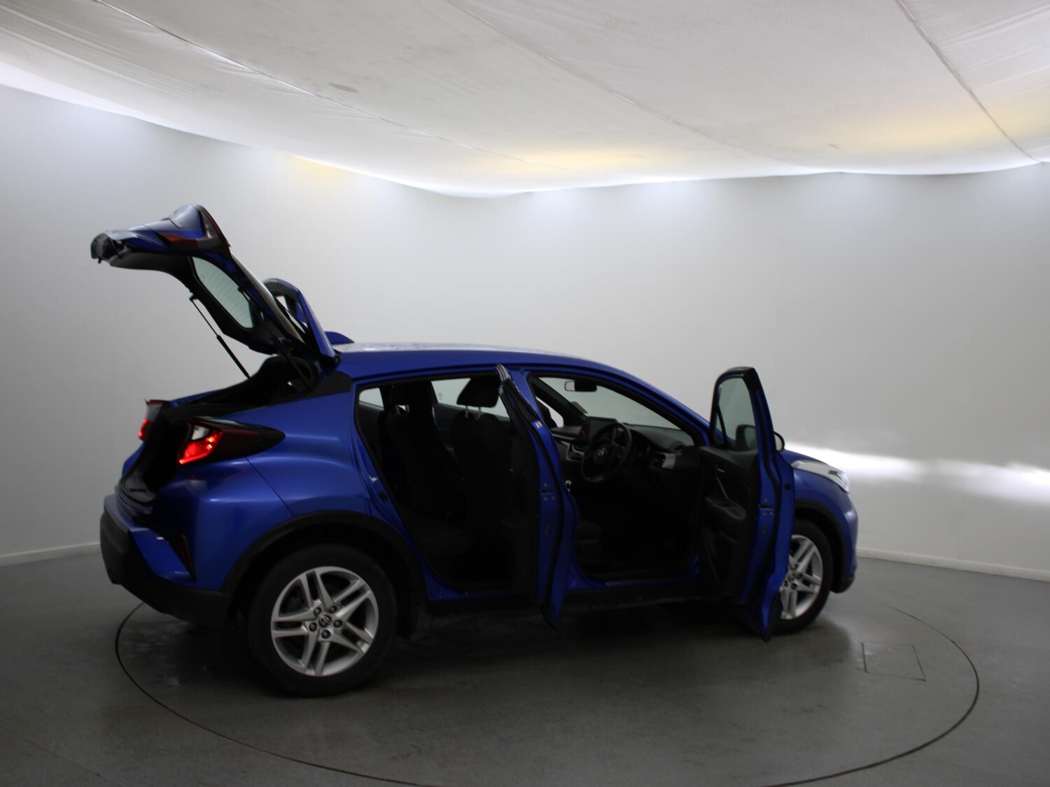 Used Toyota C-HR 2022 for sale - 76553509: Photo 32