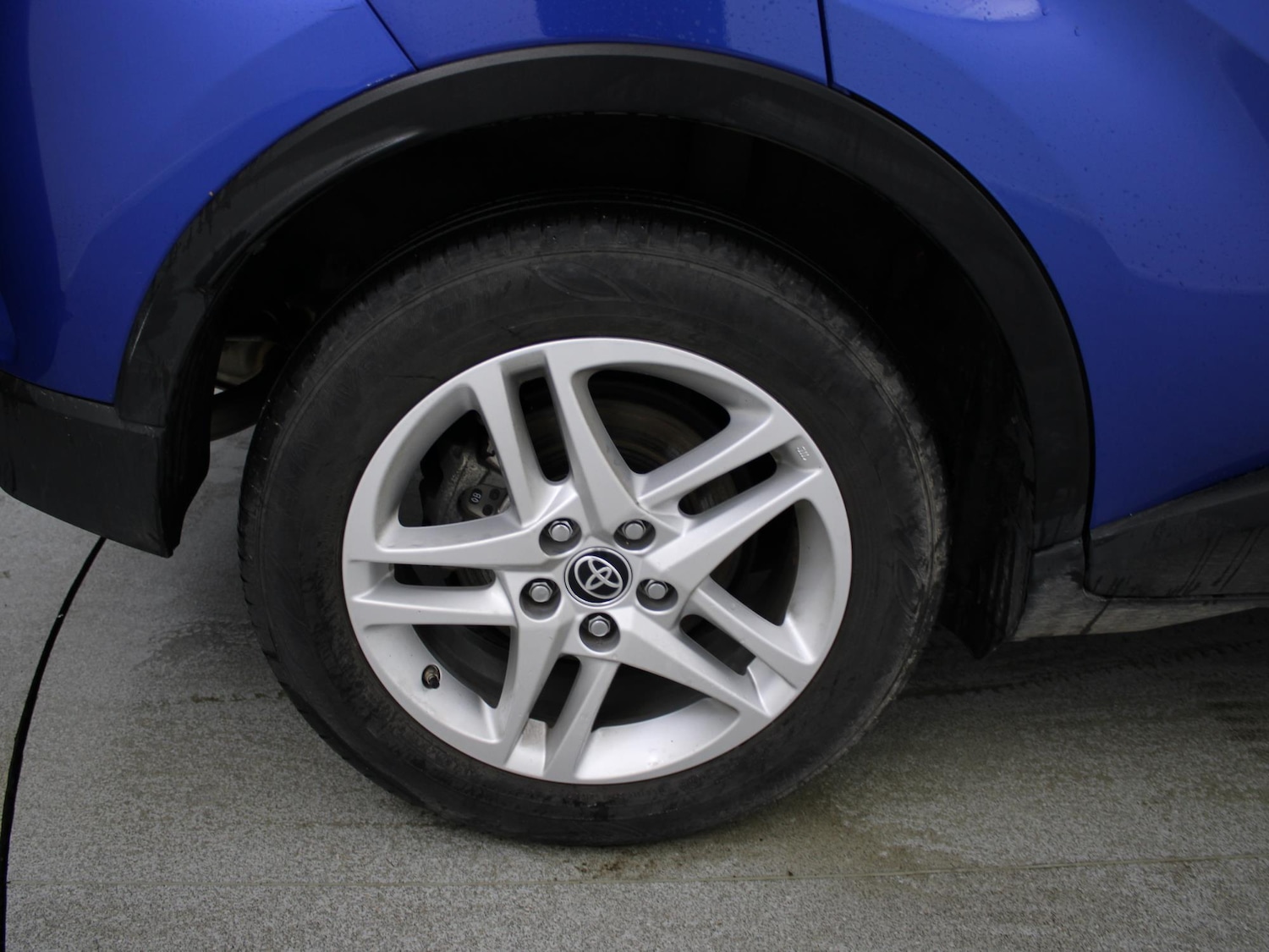 Used Toyota C-HR 2022 for sale - 76553509: Photo 35